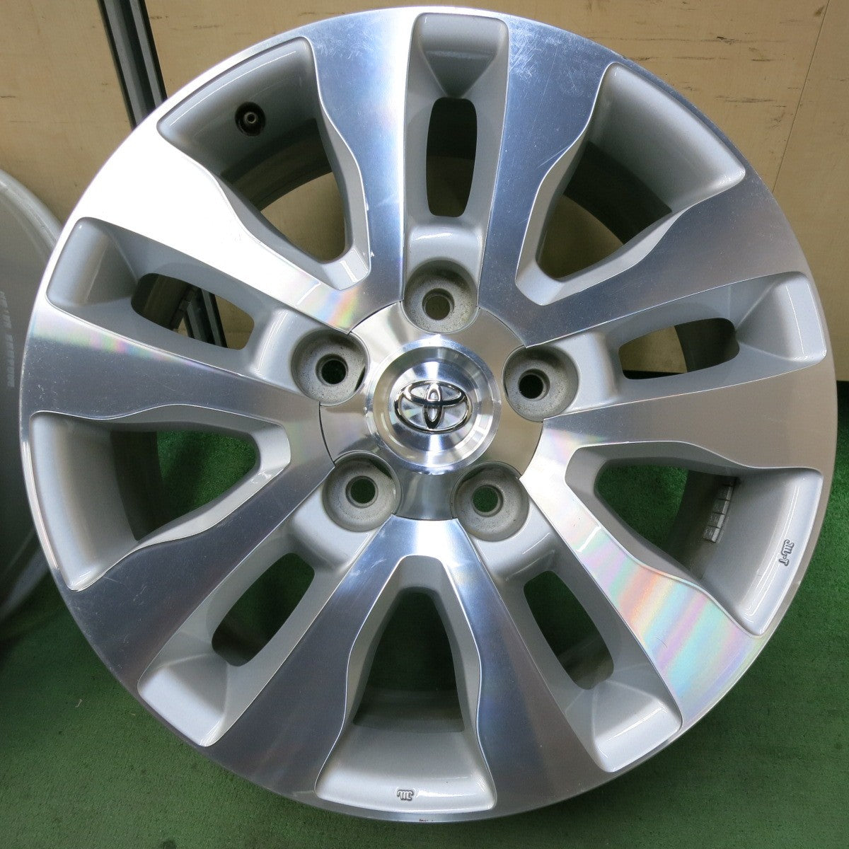 4本価格★トヨタ セコイア 純正 ホイール 20インチ 20×8J タンドラ ランクル 200 等 PCD150/5H★5051602SYホ