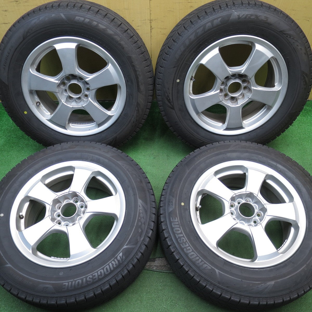 バリ溝!22年!ほぼ10分★スタッドレス 215/65R16 ブリヂストン ブリザック VRX3 社外 アルミ 16インチ PCD 100 114.3/5H マルチ★5053006NJス