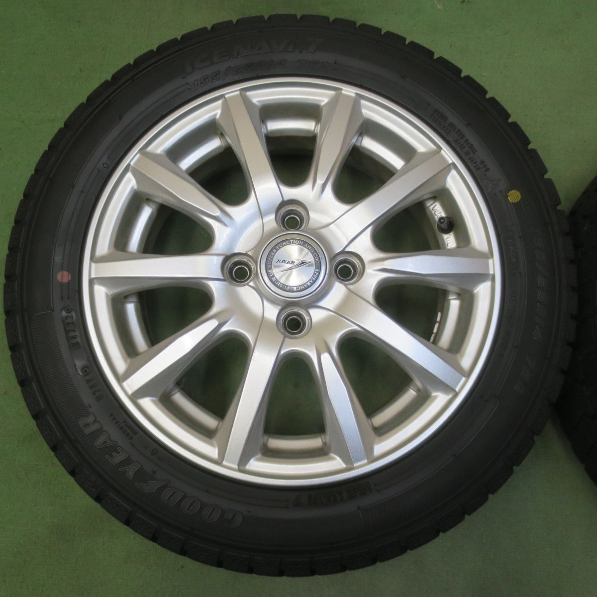 バリ溝!22年!9分◎スタッドレス 155/65R14 グッドイヤー アイスナビ7 JOKER ジョーカー 14インチ PCD100/4H◎6102011イス