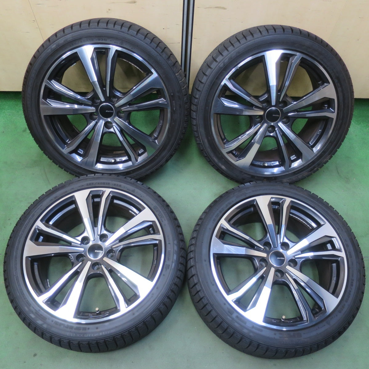 バリ溝！24年！キレイ！ほぼ10分☆ベンツ 等 smartline 365 245/40R18 