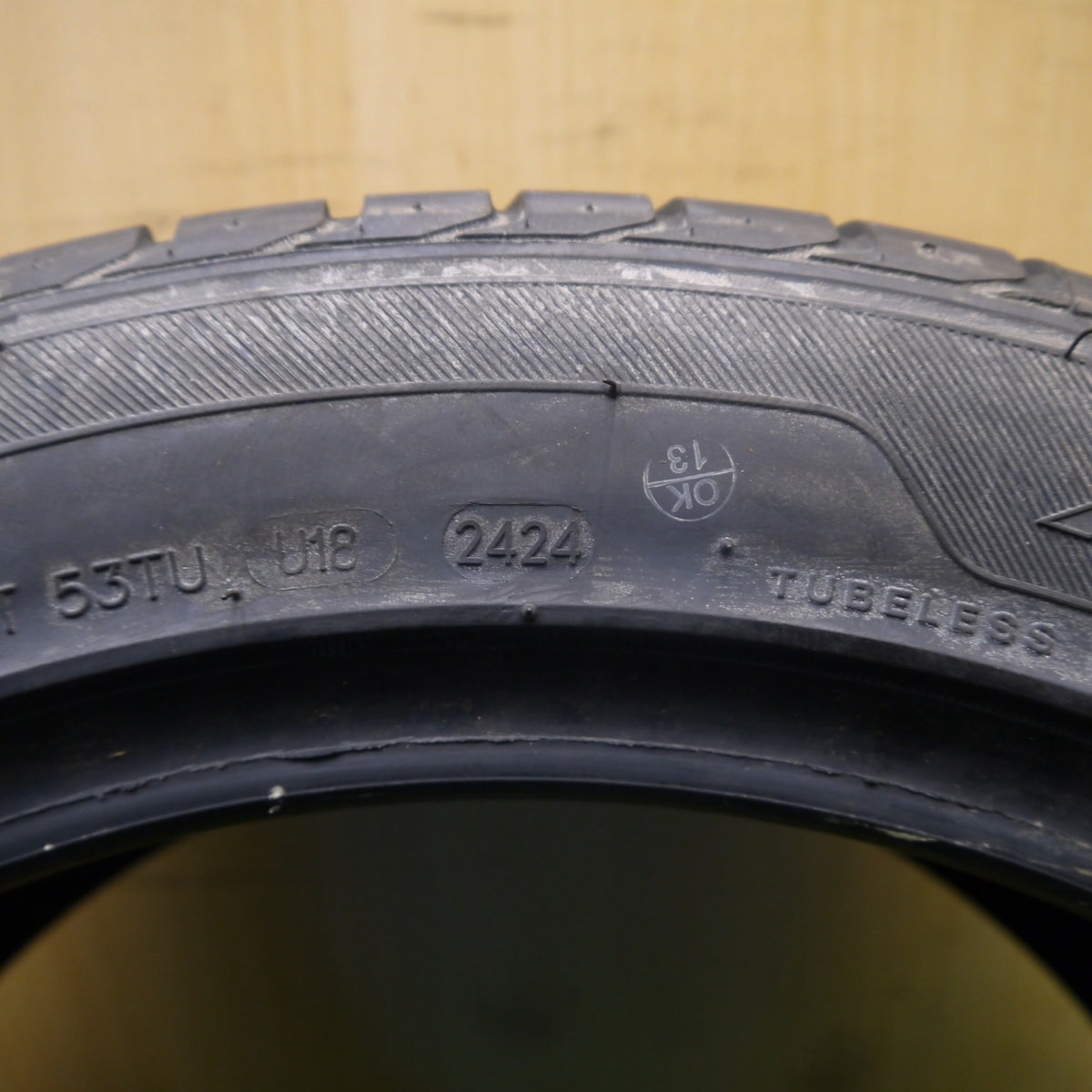未使用!24年!2本★245/45R18 サイルン ATREZZO ZSR タイヤ 18インチ ベンツ スカイライン シーマ 等★5111005Hスタ