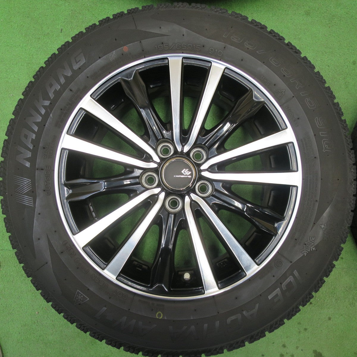 キレイ!21年★プリウス 等 195/65R15 スタッドレス ナンカン アイスアクティバ AW-1 CEREBRO セレブロ 15インチ PCD100/5H★5050602TTス