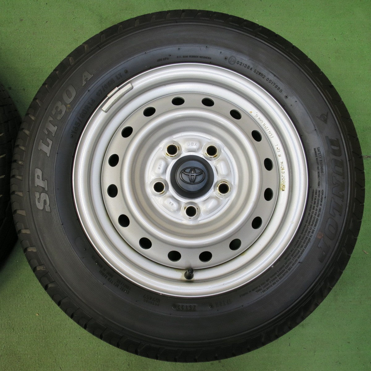 ほぼ未使用!22年!キレイ★トヨタ タウンエース 純正 スチール 165/80R14 97/95N ダンロップ SP LT30A 14インチ PCD114.3/5H★5082903イノ