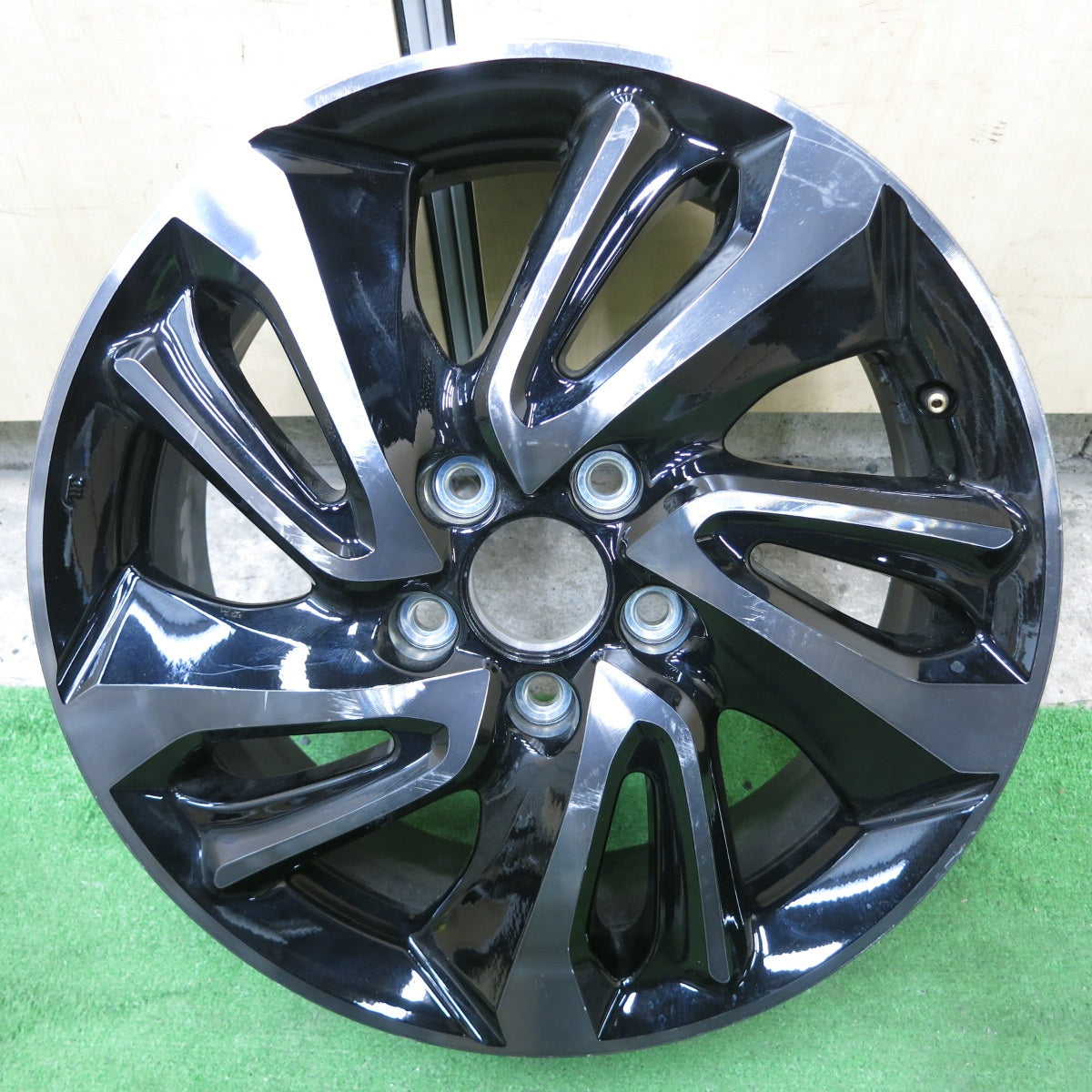 1本価格★ホンダ RP3 ステップワゴン スパーダ 純正 ホイール 17インチ 17×6J PCD114.3/5H★5062301ナホ