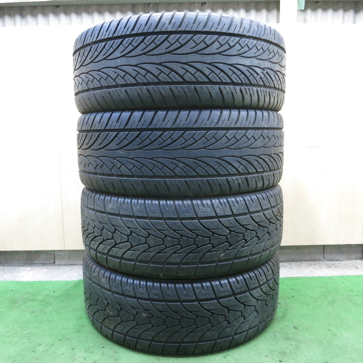 バリ溝!9.5分★LEXANI DW657 295/30R26 ライオンハート LH-TEN レクサーニ 26インチ PCD139.7/5H★5082301ナノ