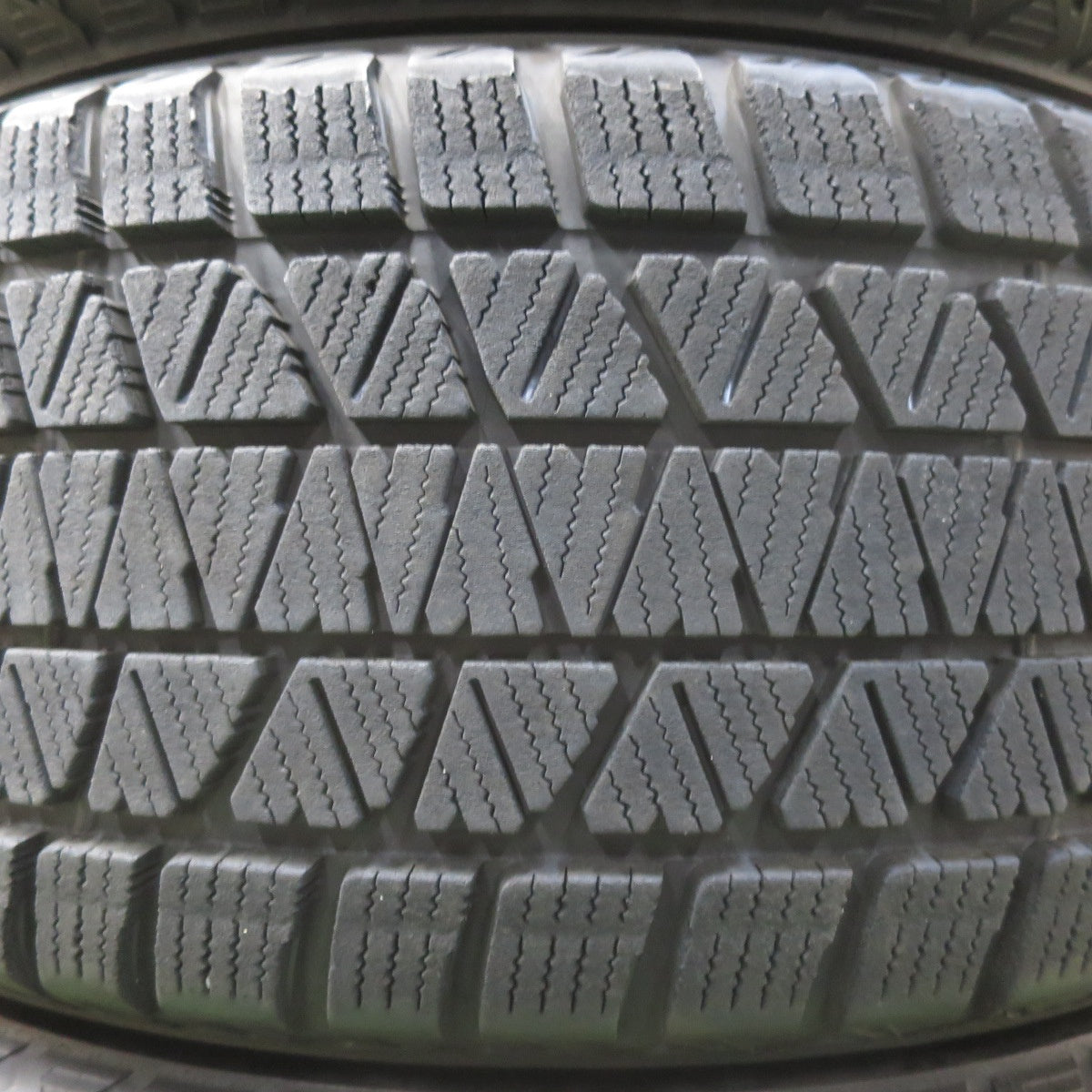 バリ溝!キレイ!9分★BMW 等 AGA WELT 265/50R19 スタッドレス ブリヂストン ブリザック DM-V3 19インチ ヴェルト PCD112/5H★5050212イス