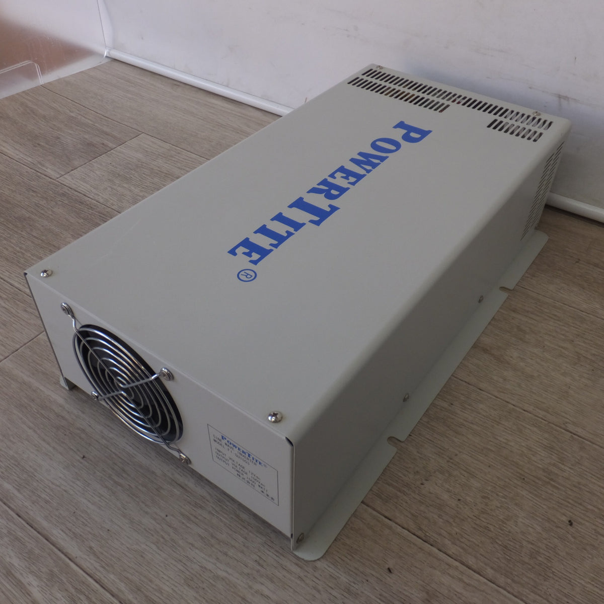 キレイ★未来舎 POWERTITE 1500W 転送式DC-ACインバーター SINE WAVE INVERTER SI-SU1503 12Vdc 100Vac(3)★