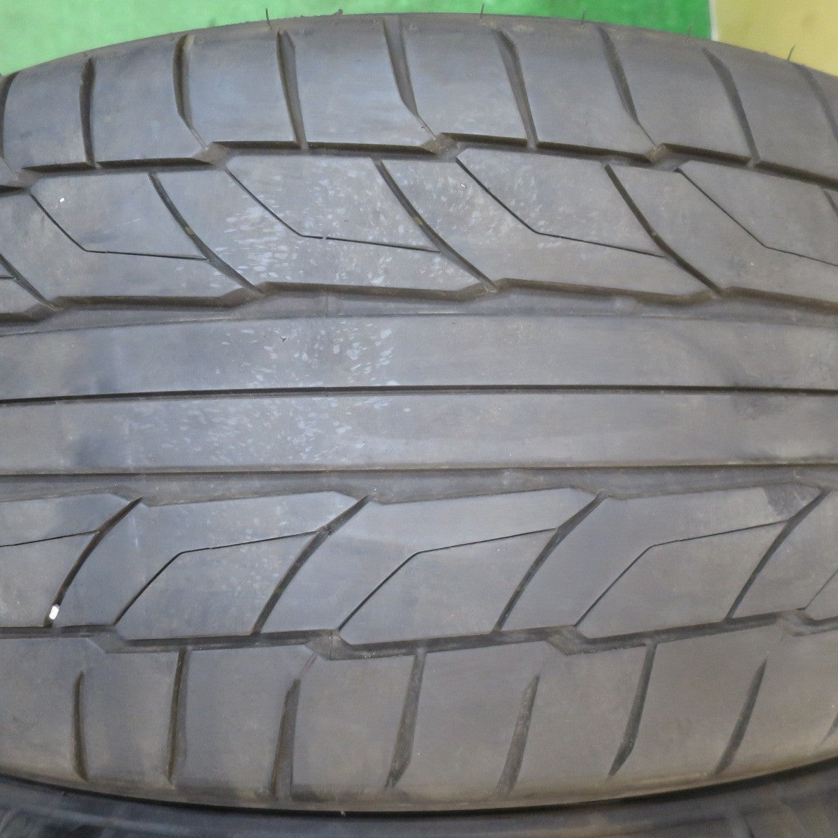 4本価格!22年★ベンツ 等 MOMO SPIDER 255/35R20 ニットー NT555 G2 モモ スパイダー 20インチ PCD112/5H★5091301NJノ