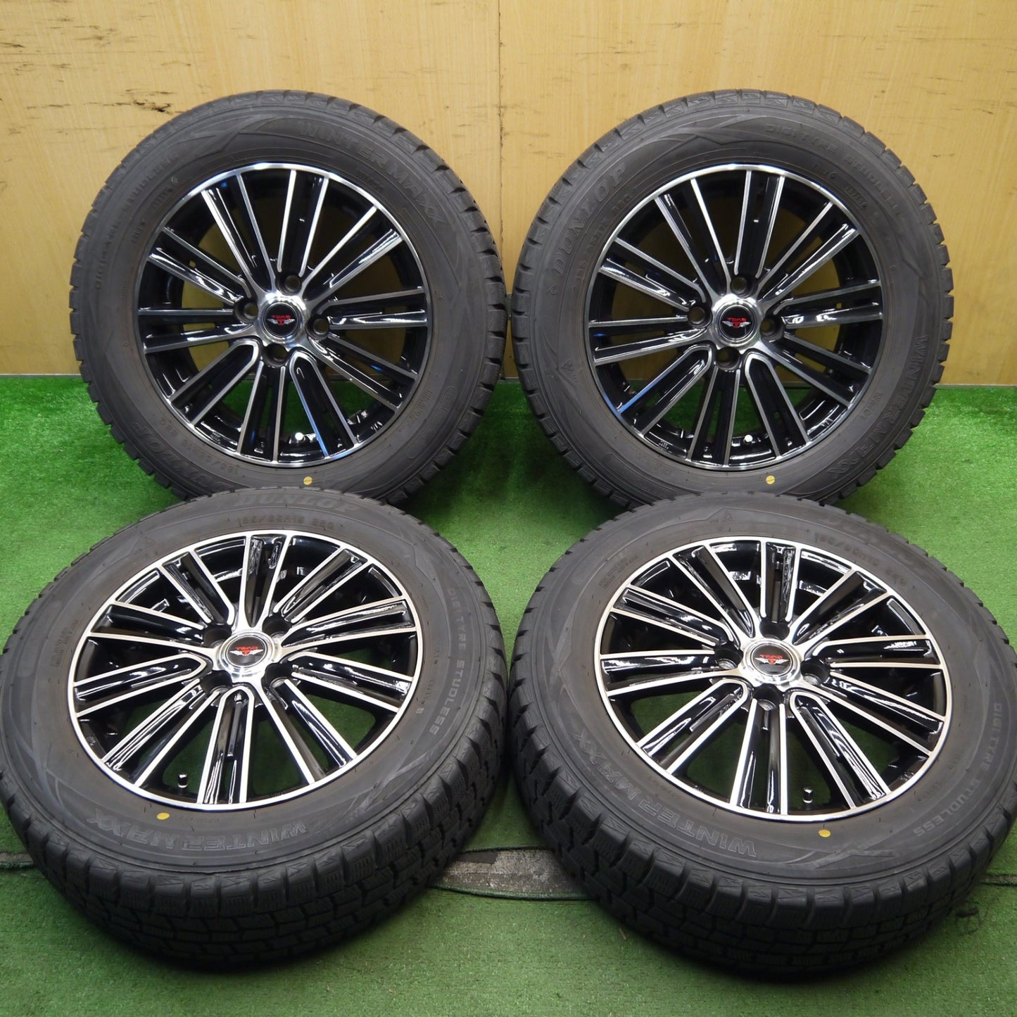 バリ溝!キレイ!9分★スタッドレス 185/65R15 ダンロップ ウインターマックス WM01 TEAD テッド 15インチ PCD100/4H★5060601Hス