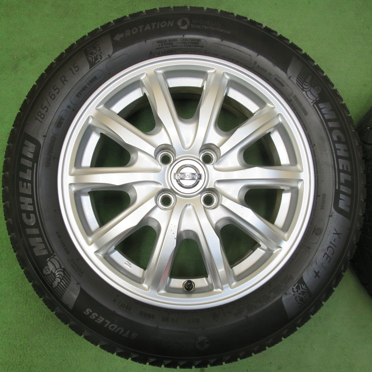 4本価格★日産 純正 OP エスティーロ 185/65R15 スタッドレス ミシュラン X-ICE3+ 15インチ PCD100/4H★5013102イス