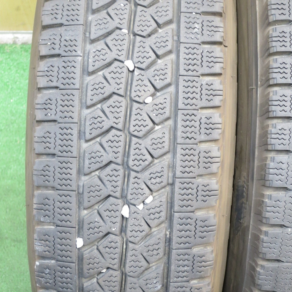 4本★トラック タイヤ 205/85R16 117/115L スタッドレス ブリヂストン W979 TOPY スチール 115-8C PCD208/5H★4050402クス