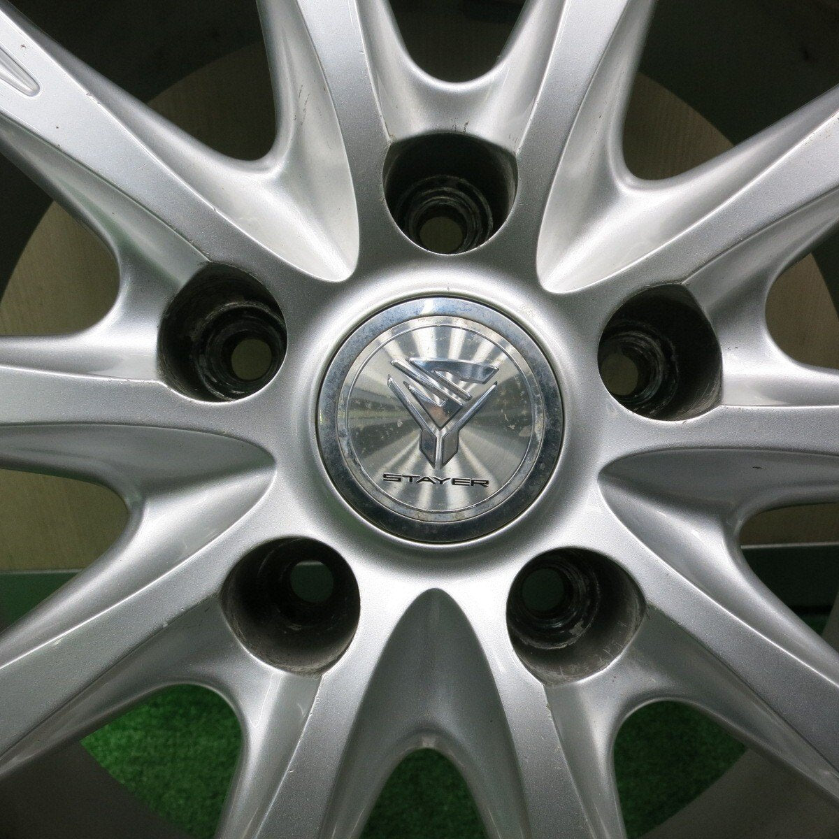 キレイ★スタッドレス 225/65R17 ミシュラン X-ICE3+ STAYER ステイヤー 17インチ PCD114.3/5H★4111907TNス