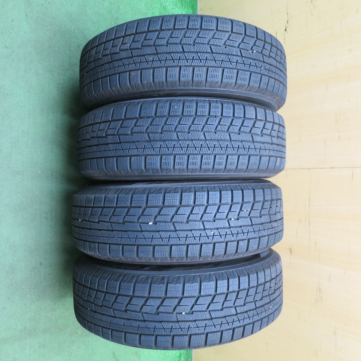 バリ溝!23年!キレイ!9.5分以上★スタッドレス 195/60R17 ヨコハマ アイスガード iG60 SMACK ENKEI スマック エンケイ 17インチ PCD114.3/5H★5100103NJス