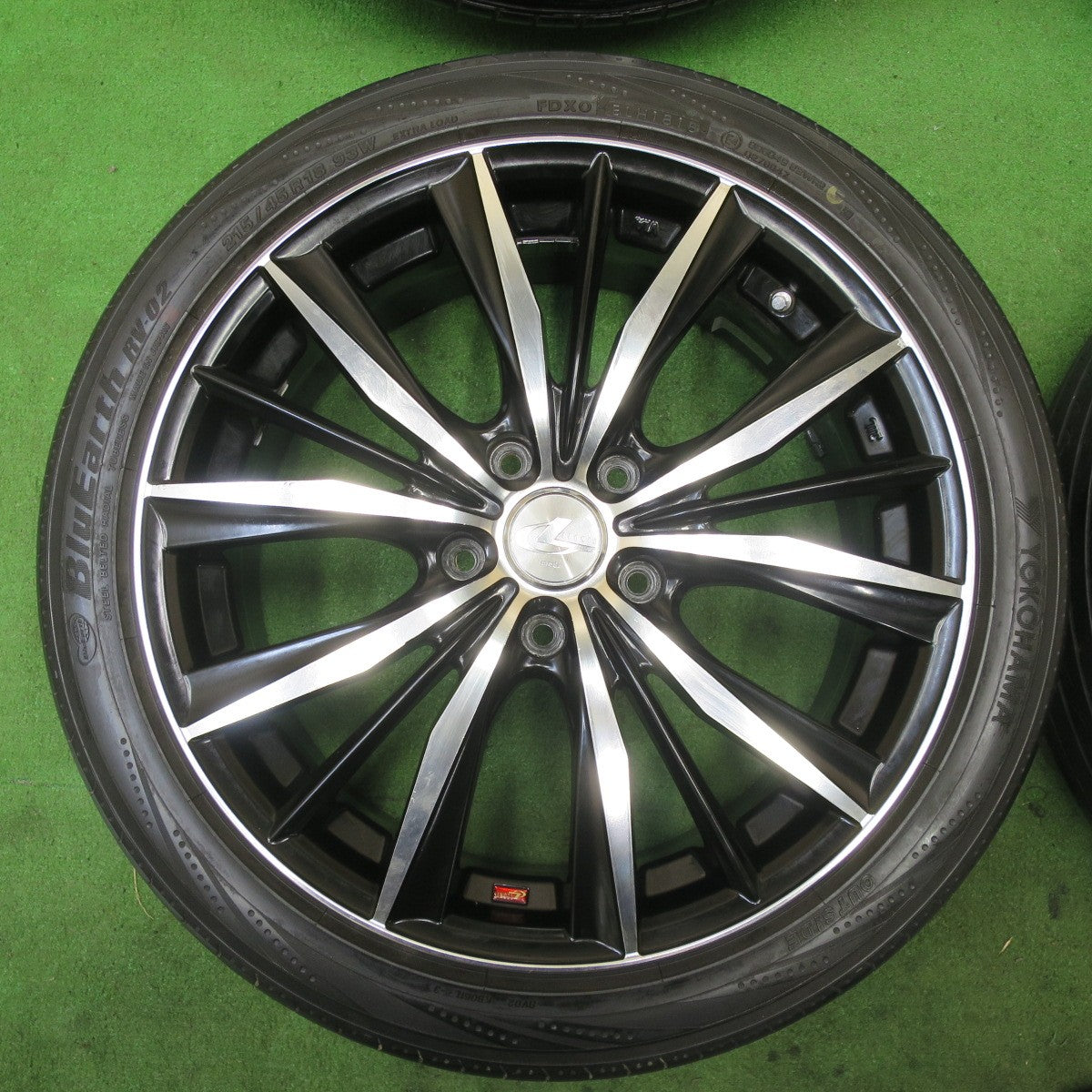 4本価格!22年★LEONIS VX 215/45R18 ミネルバ ラジアル F205 ヨコハマ ブルーアース RV-02 レオニス 18インチ PCD114.3/5H★5090404TTノ