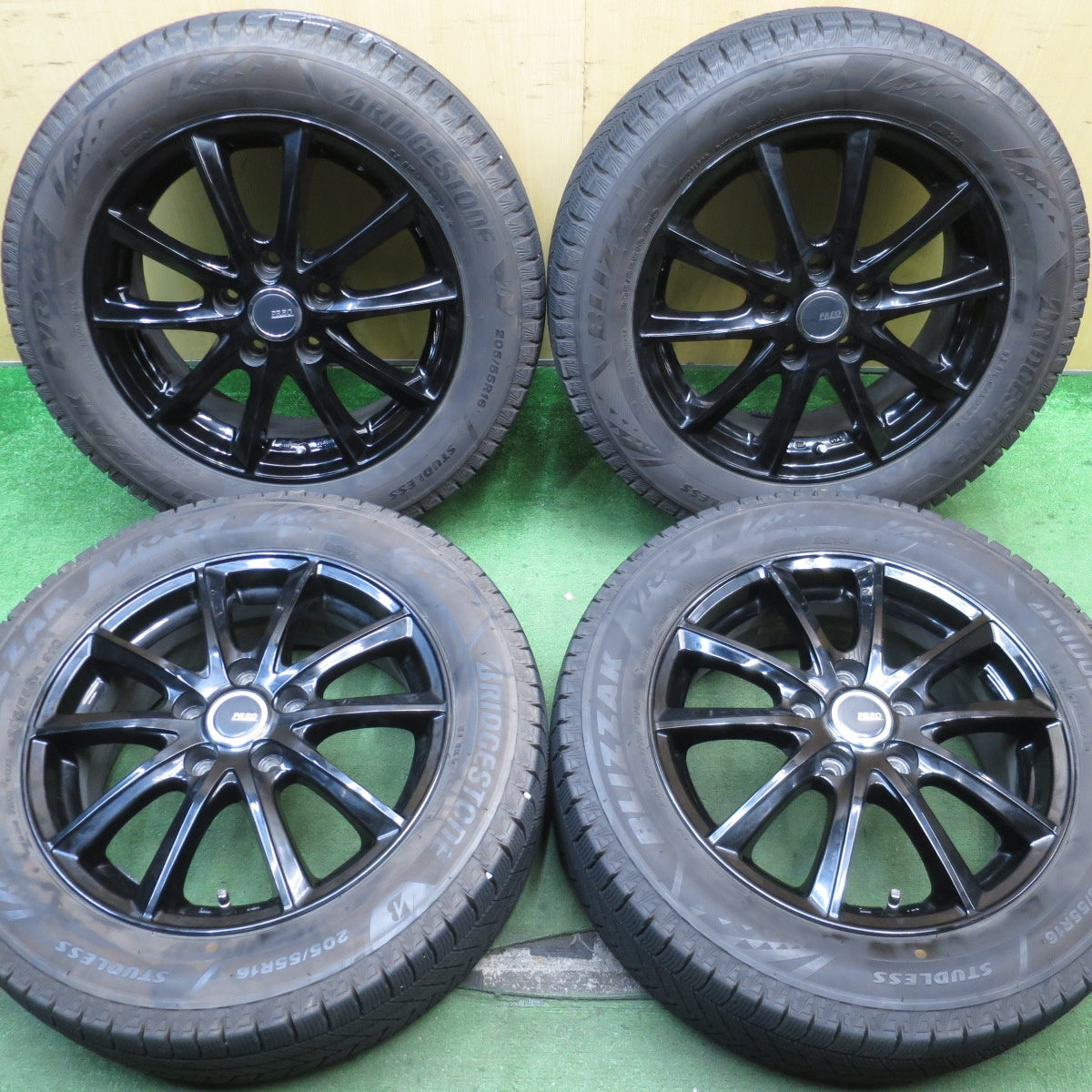 バリ溝!21年!9.5分★スタッドレス 205/55R16 ブリヂストン ブリザック VRX3 PREO プレオ 16インチ PCD114.3/5H★5072402NJス