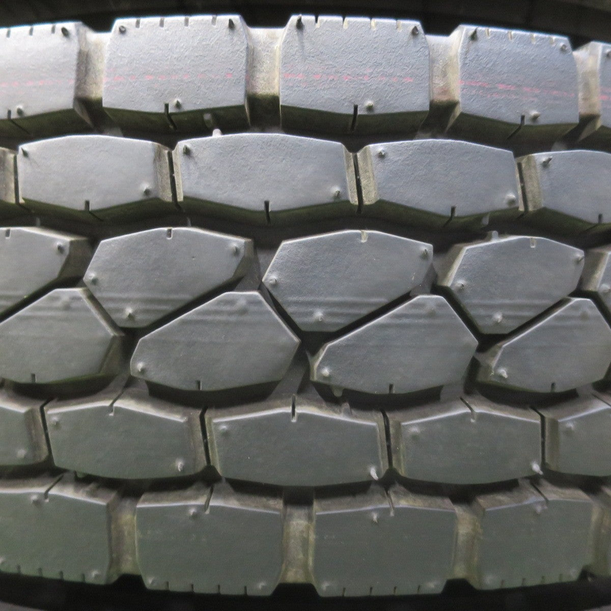 ほぼ未使用!25年★トラック タイヤ 225/80R17.5 123/122L ブリヂストン エコピア M801 Ⅱ ミックス オールシーズン 17.5インチ★5103001イスタ