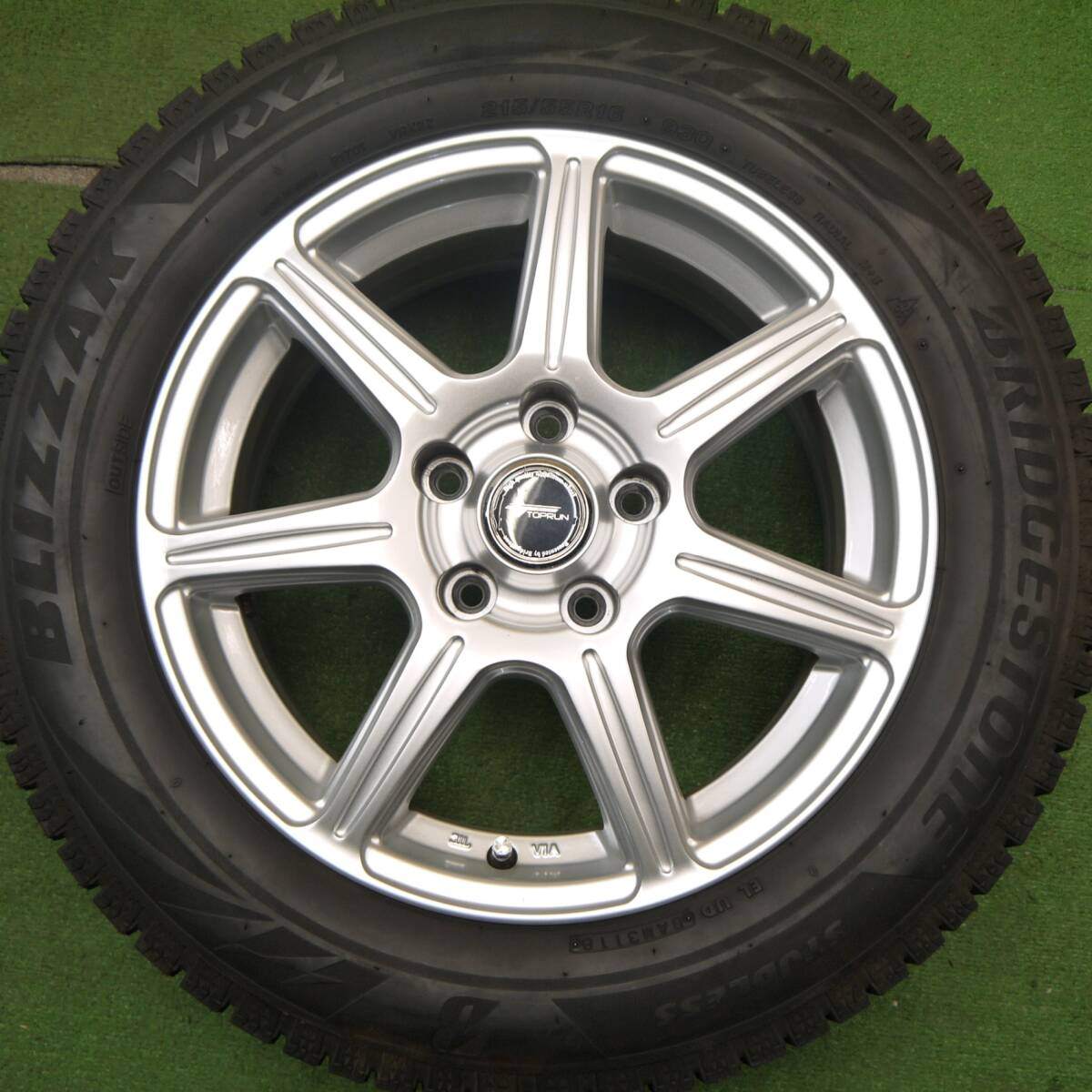バリ溝!キレイ!9.5分★スタッドレス 215/55R16 ブリヂストン ブリザック VRX2 TOPRUN トップラン 16インチ PCD114.3/5H★5031713Hス