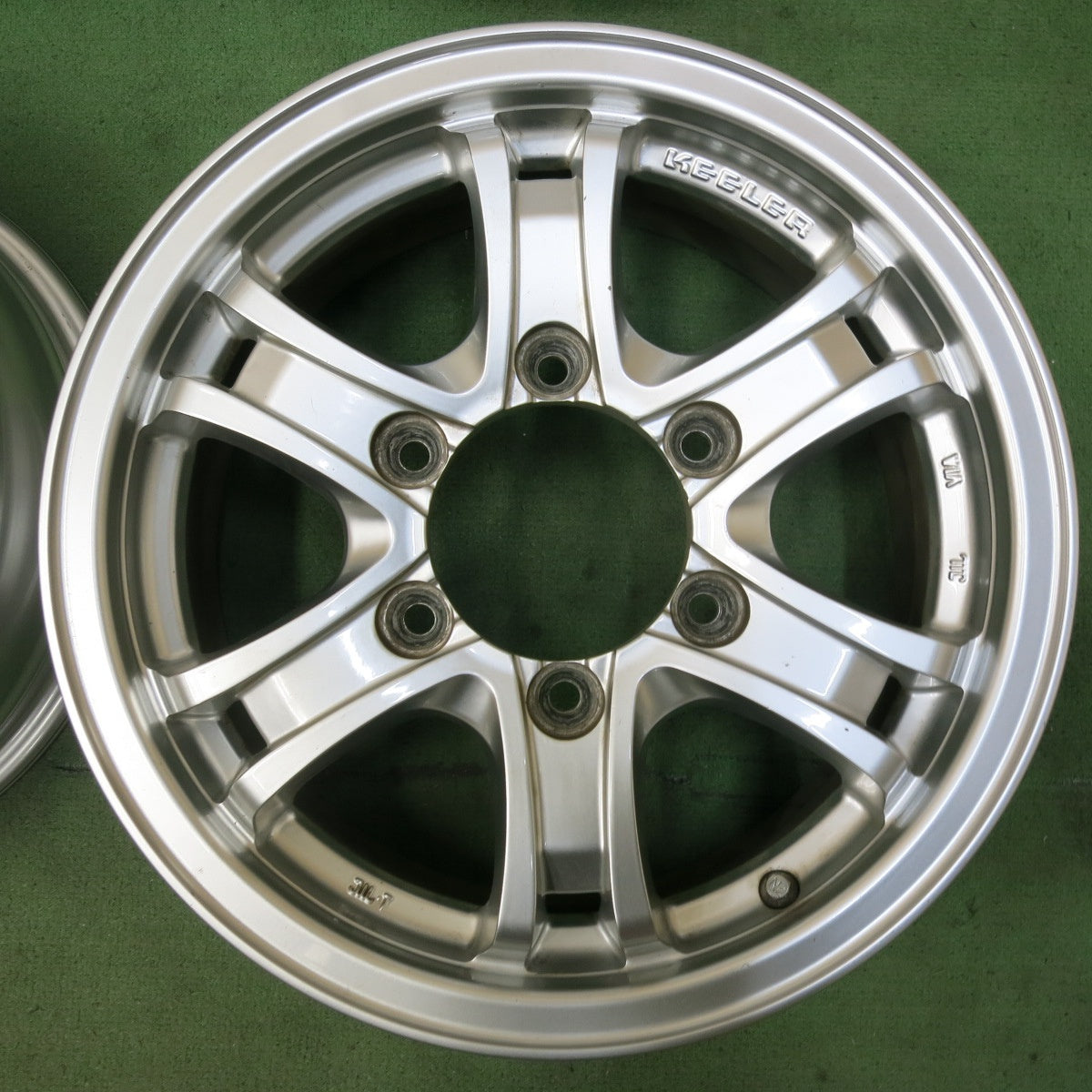 キレイ★KEELER weds 15インチ キーラー ウェッズ 15×5.5J PCD139.7/6H★5071808SYホ