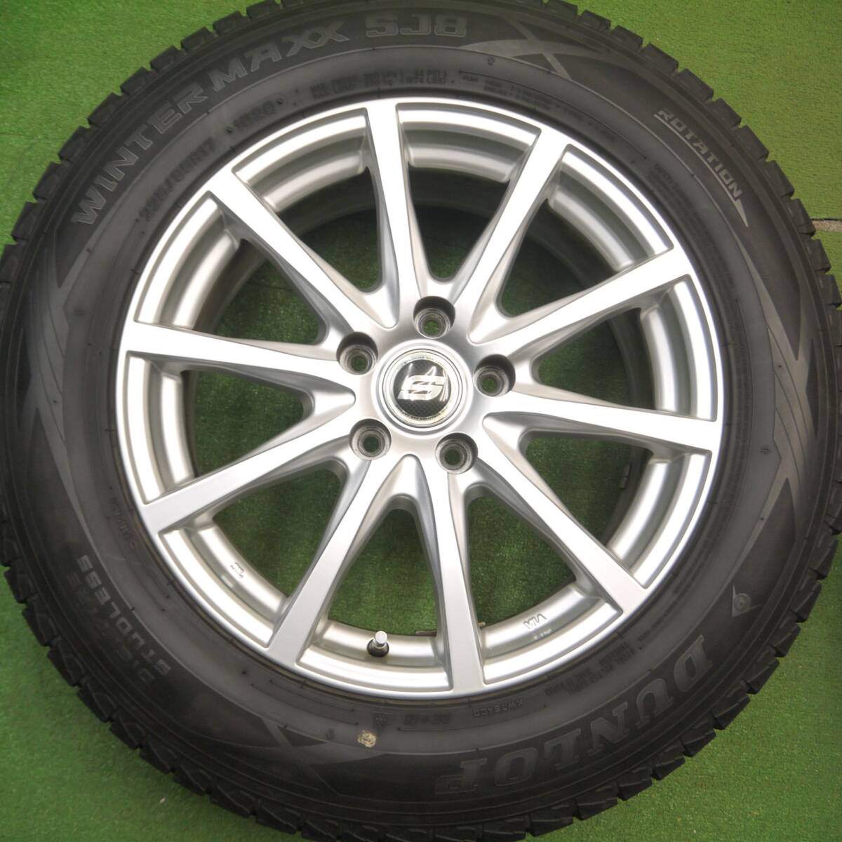 バリ溝!キレイ!9分★スタッドレス 225/65R17 ダンロップ ウインターマックス SJ8 STRANGER ストレンジャー 17インチ PCD114.3/5H★5030407Hス