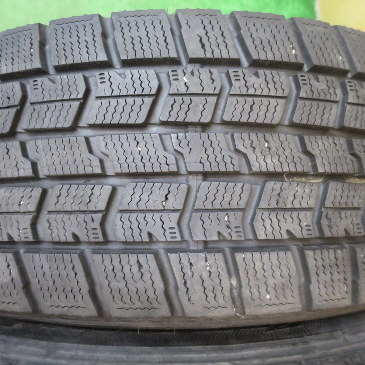 バリ溝!21年!9.5分★スタッドレス 205/60R16 グッドイヤー アイスナビ7 DUFACT デュファクト 16インチ PCD114.3/5H★5072903NJス