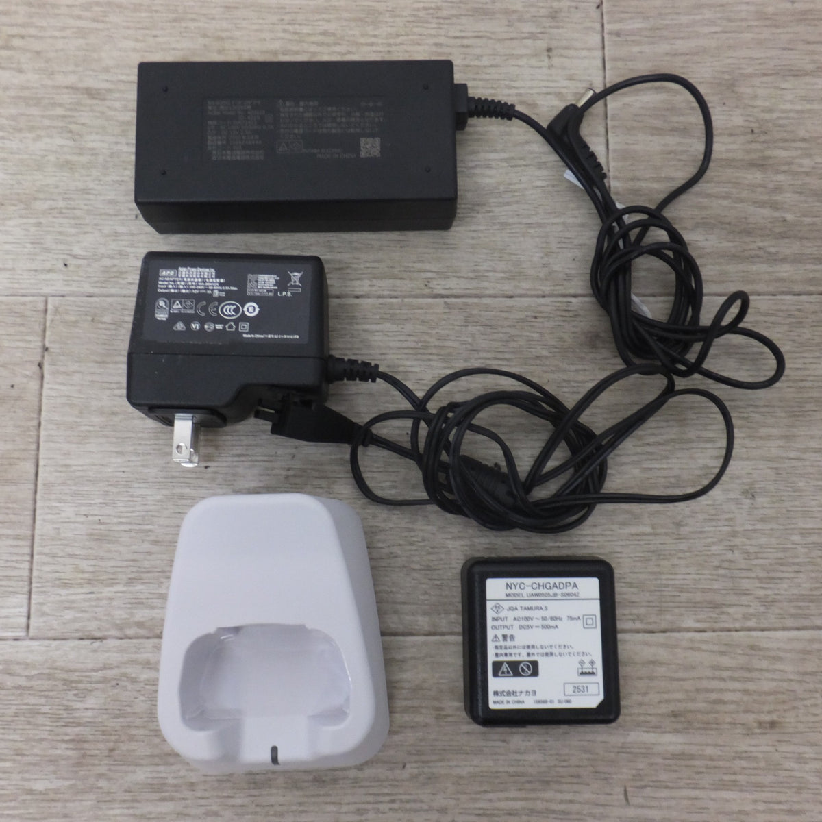 美品★ナカヨ NAKAYO ビジネスフォン IPテレフォニーシステム NYC-X セット 電話装置 親機2台 子機1台 ルーター 接続装置 他★