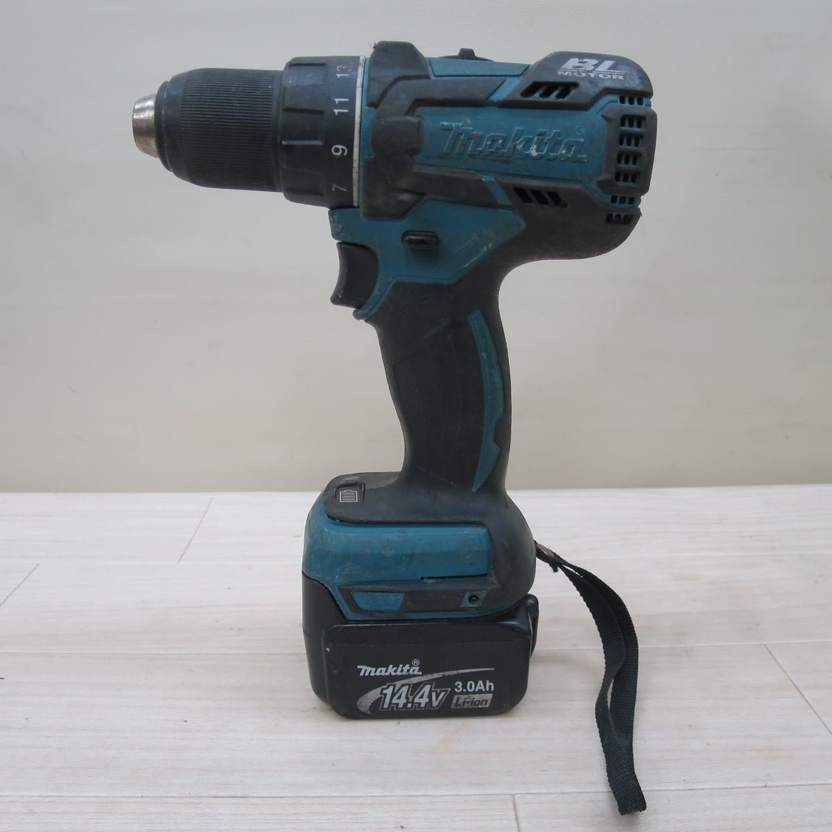 ☆マキタ 充電式 ドライバドリル DF470D 電動 工具 コードレス makita 14.4V バッテリー BL1430☆