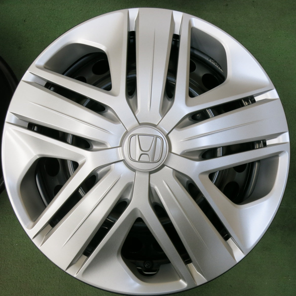 新車外し★ホンダ GK フィット 純正 スチール ホイール 15インチ 15×6J PCD100/4H★5043008SYホ