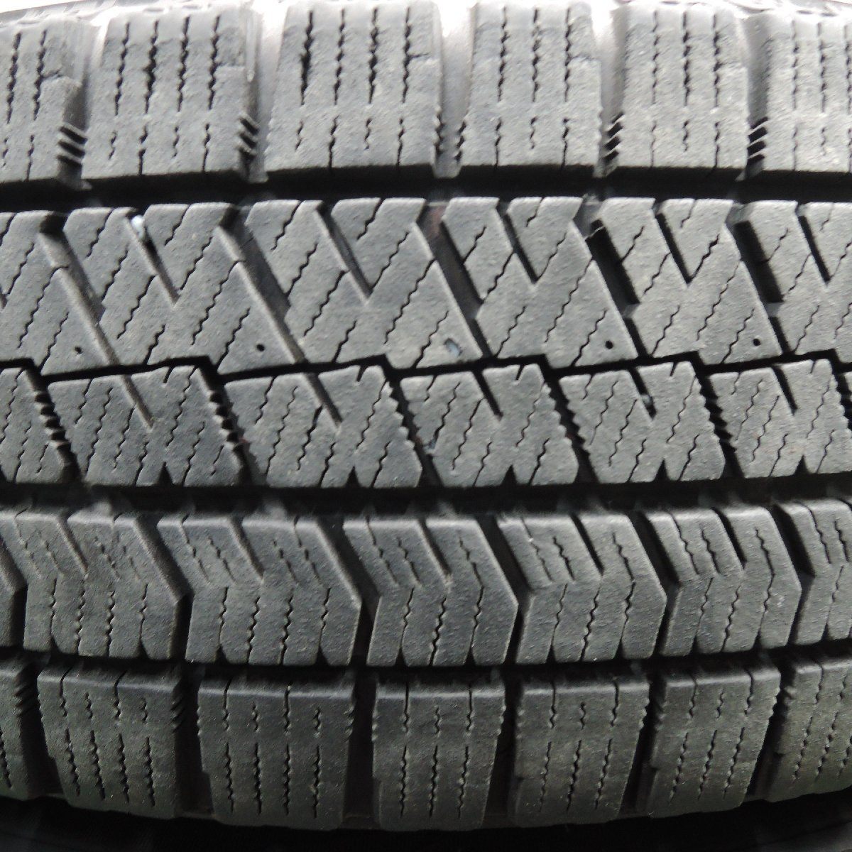 キレイ★スタッドレス 175/65R15 ブリヂストン ブリザック VRX2 DIOS es9 15インチ PCD100/4H★3122802HAス