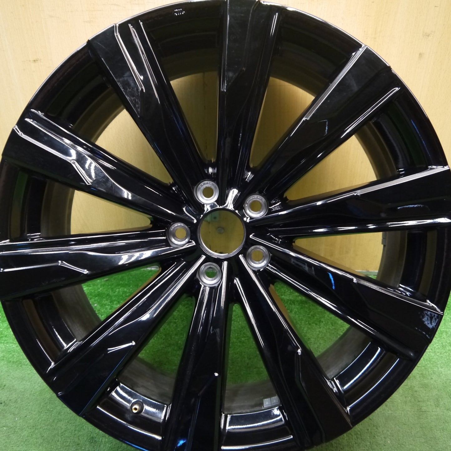 キレイ!1本★トヨタ クラウン スポーツ Z 純正 ホイール 21インチ 21×8.5J PCD114.3/5H★5060902Hホ