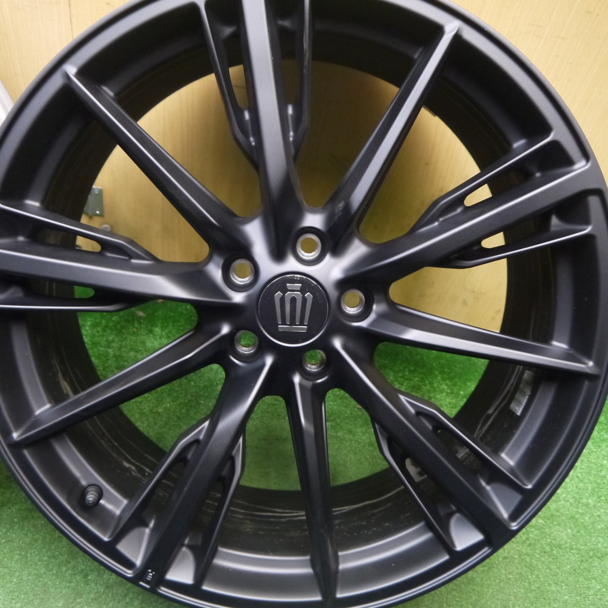 新車外し★トヨタ クラウン スポーツ RS PHEV 純正 ホイール 21インチ 21×8.5J PCD114.3/5H★6010701Hホ