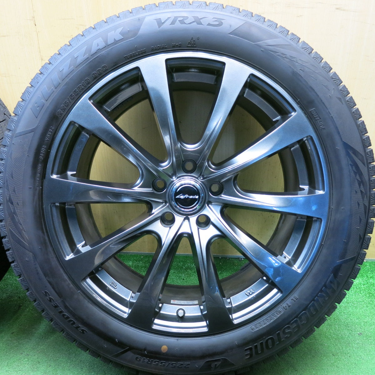 バリ溝!23年!キレイ!9.5分◎スタッドレス 225/55R19 ブリヂストン ブリザック VRX3 Lefinada レフィナーダ 19インチ PCD114.3/5H◎6101502HAス