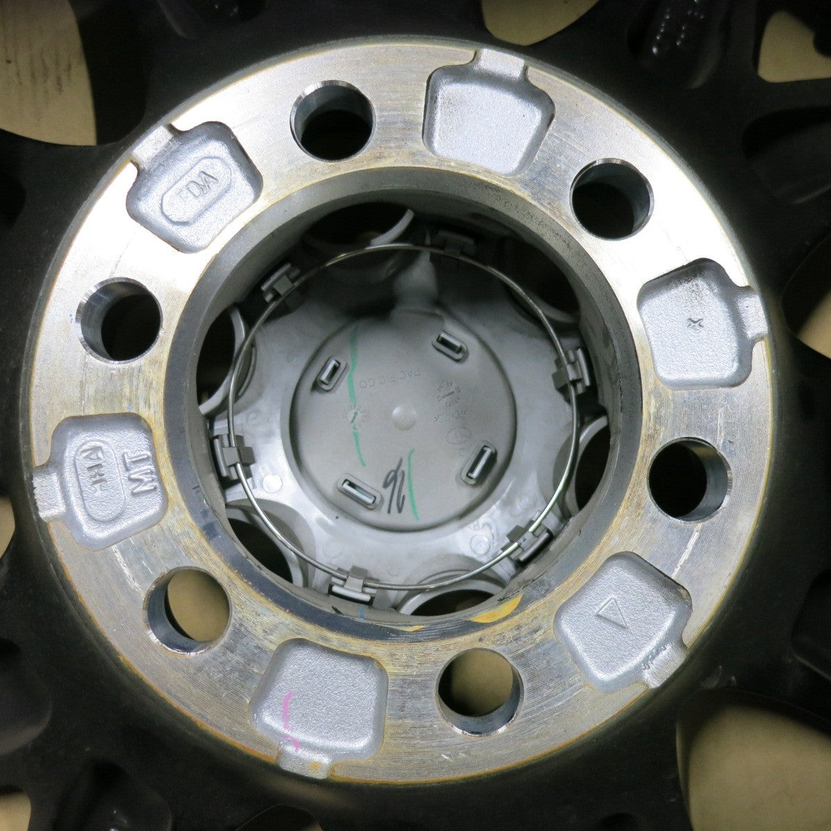 新車外し★トヨタ GUN125 ハイラックス GRスポーツ 純正 ホイール 18インチ 18×7.5J PCD139.7/6H★5052801SYホ