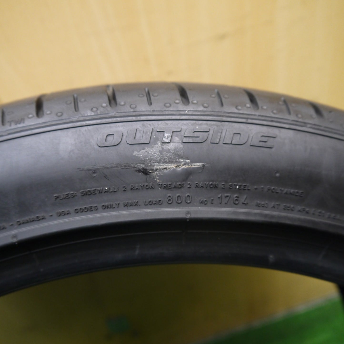 バリ溝!22年!8.5分!1本★285/35R20 ピレリ Pゼロ TM MGT PZERO 20インチ タイヤ マセラティ 等★5061103Hノタ
