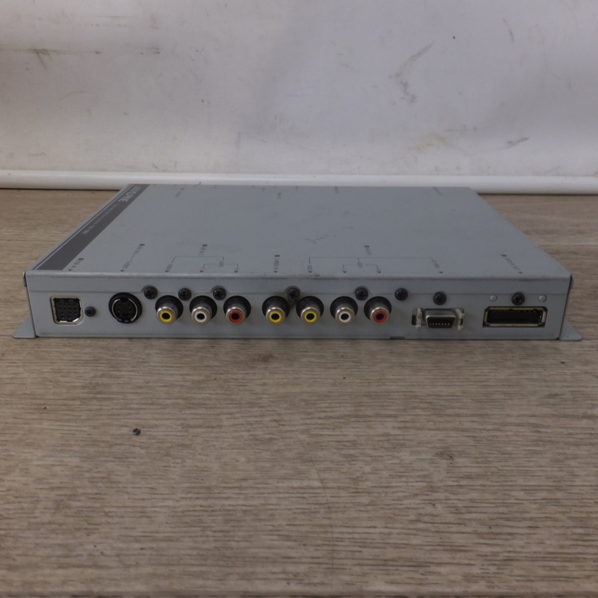 現状品★アルパイン ALPINE 8型WVGAタッチパネルカラーモニター TVE-T860★