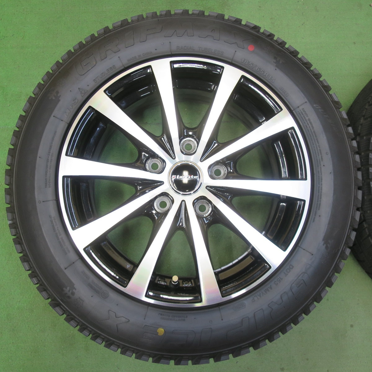 超バリ溝!24年!キレイ!ほぼ10分★スタッドレス 185/65R15 グリップマックス GRIP ICE X Laffite ラフィット 15インチ PCD114.3/5H★5081805イス