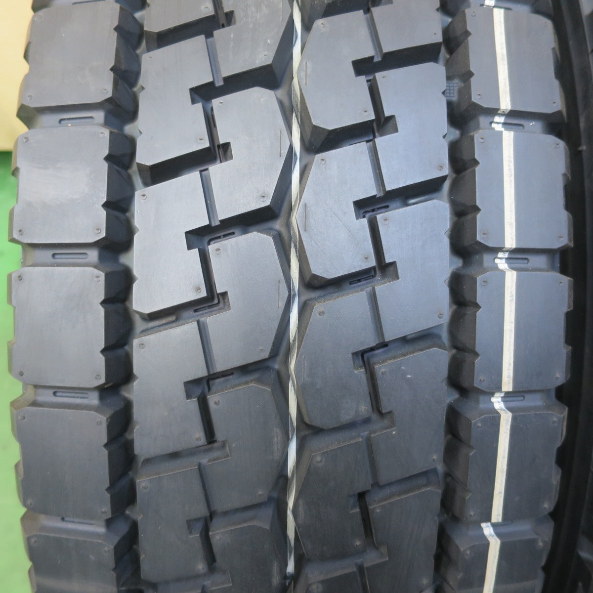 未使用!25年!2本★トラック タイヤ 245/70R19.5 136/134J トーヨー M626 ミックス オールシーズン 19.5インチ★6042501イスタ