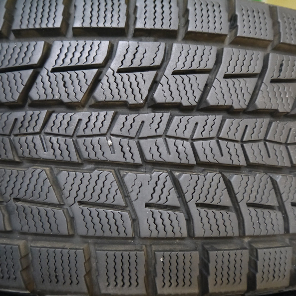 バリ溝!キレイ!9分★スタッドレス 225/65R17 ダンロップ ウインターマックス SJ8 ECO FORME CRS101 エコフォルム 17インチ PCD114.3/5H★5112607Hス