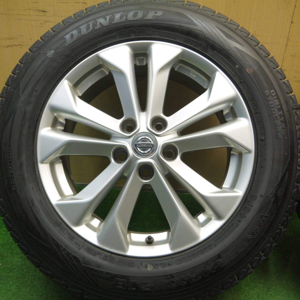 バリ溝!21年!キレイ!9分★日産 T32 エクストレイル 純正 225/65R17 スタッドレス ダンロップ ウインターマックス SJ8 17インチ PCD114.3/5H★5012903Hス