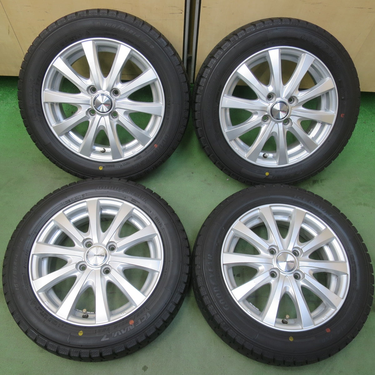 バリ溝!8.5分◎スタッドレス 155/65R14 グッドイヤー アイスナビ7 ravrion RS01 ラブリオン 14インチ PCD100/4H◎6101606イス