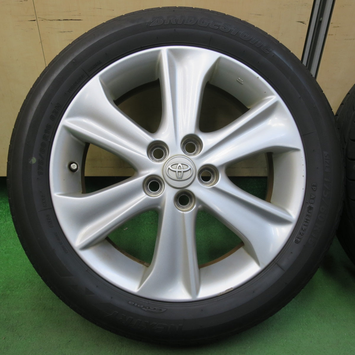 バリ溝!21年!8.5分★トヨタ 120系 ラクティス 純正 175/60R16 ブリヂストン ネクストリー エコピア 16インチ PCD100/5H★5042602イノ