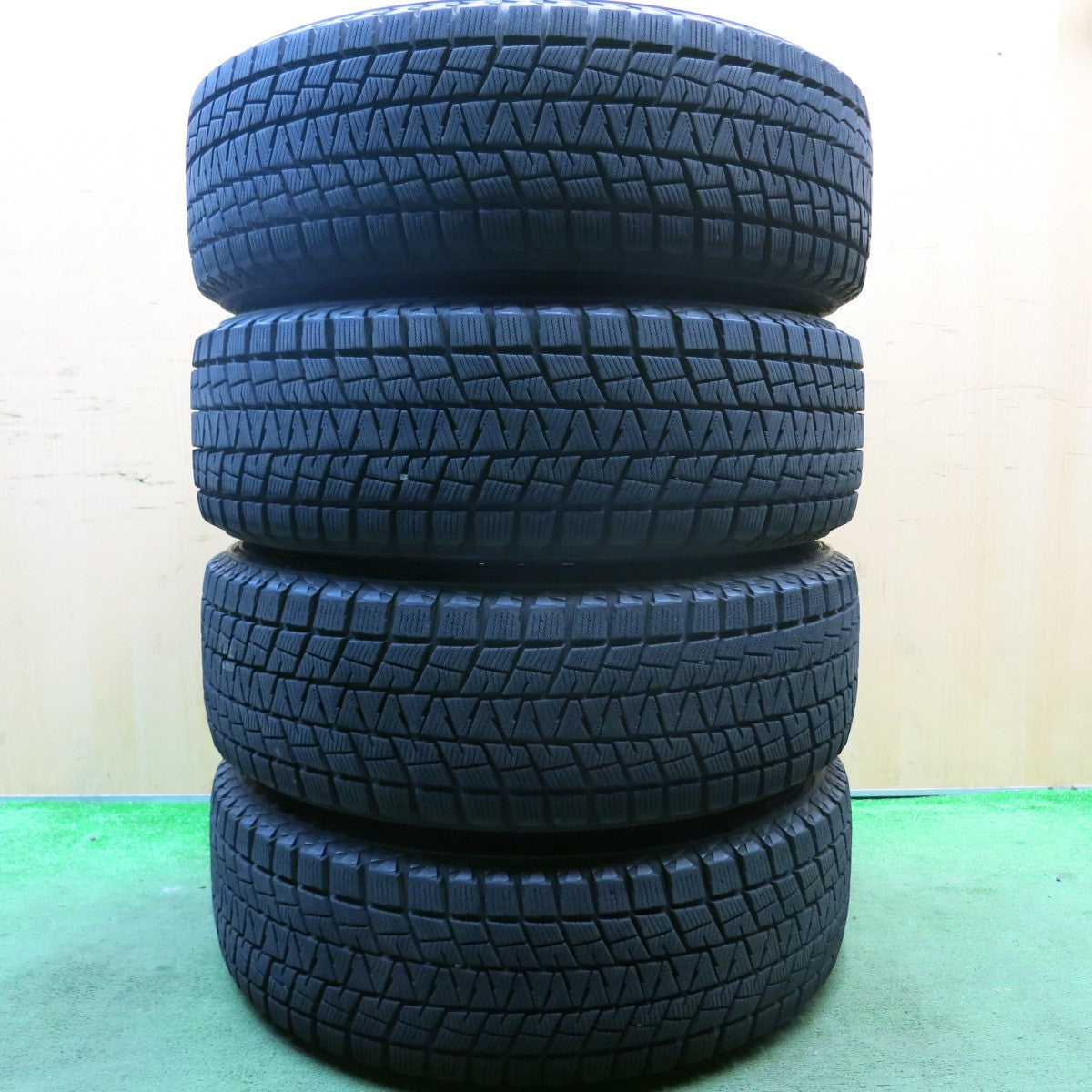 キレイ★トヨタ ヴァンガード 純正 225/65R17 スタッドレス ブリヂストン ブリザック DM-V1 17インチ PCD114.3/5H★5091101HAス