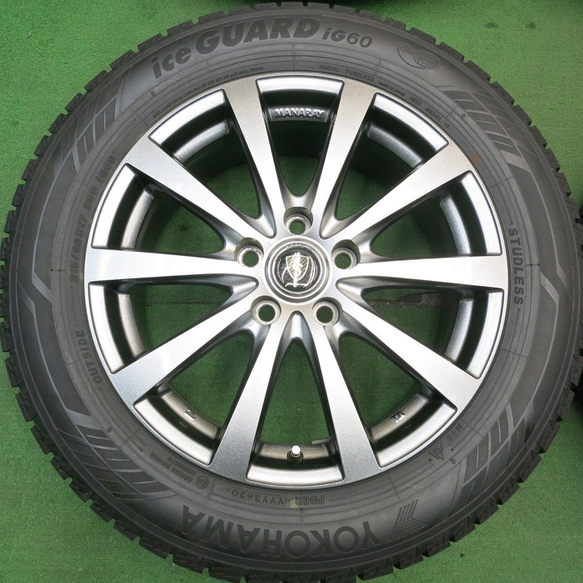 超バリ溝!キレイ!ほぼ10分★スタッドレス 215/60R17 ヨコハマ アイスガード iG60 MANARAY SPORT マナレイ スポーツ 17インチ PCD114.3/5H★5051109HAス