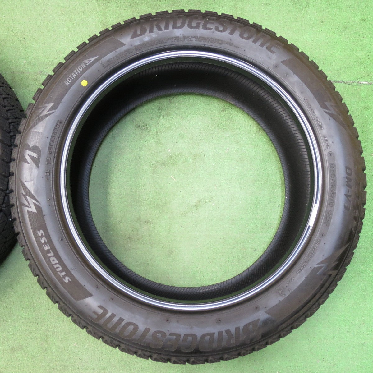 バリ溝!23年!9.5分★スタッドレス 225/55R19 ブリヂストン ブリザック DM-V3 タイヤ 19インチ ハリアー CX-5 CX-8 等★5042901イスタ