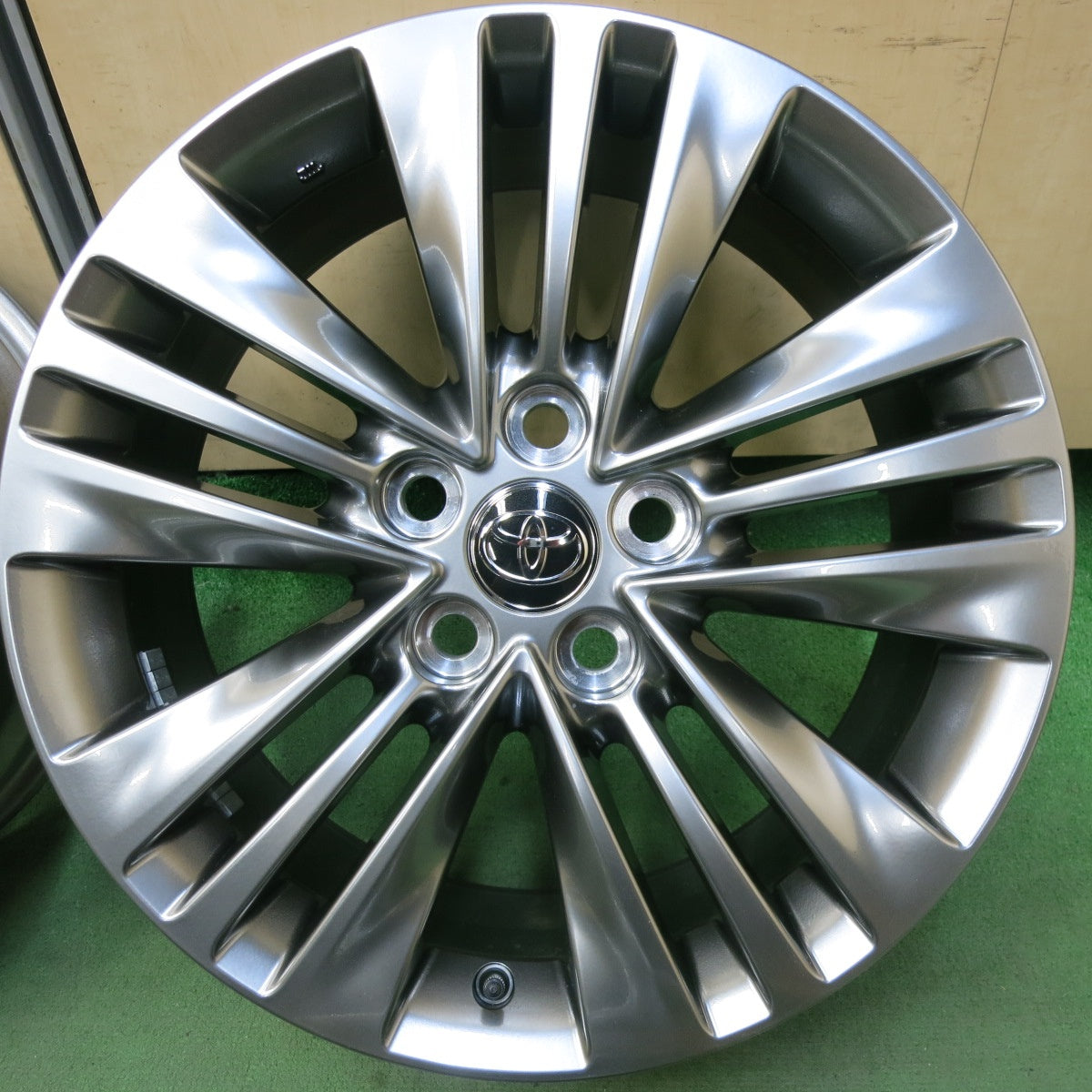 新車外し★トヨタ 40系 アルファード ヴェルファイア Zグレード 純正 ENKEI ホイール 18インチ 18×7J エンケイ PCD120/5H★5043006SYホ