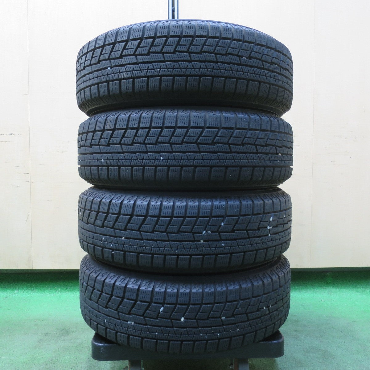バリ溝!22年!キレイ!9分★スタッドレス 165/65R14 ヨコハマ アイスガード iG60 TEAD テッド 14インチ PCD100/4H★5122910イス