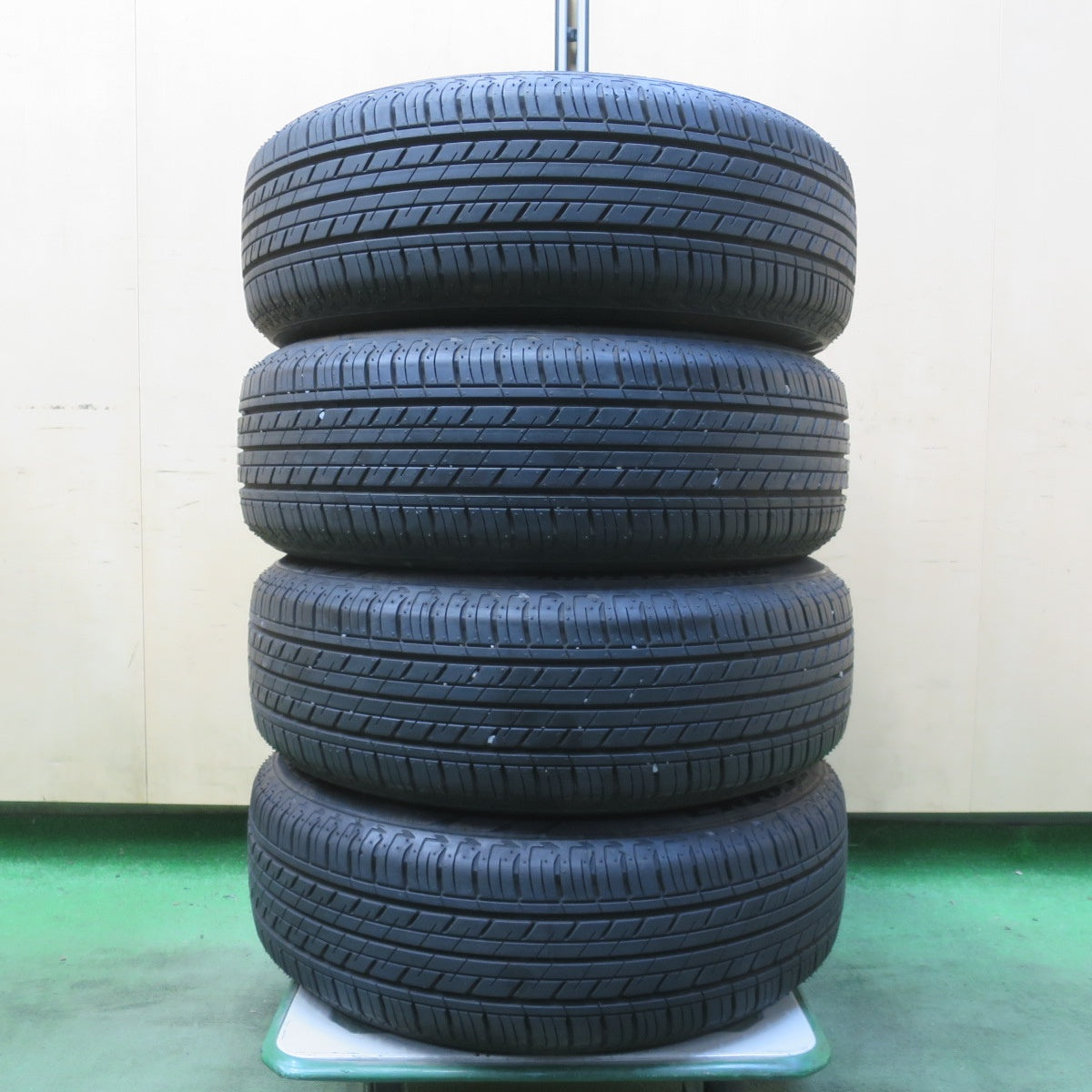 ほぼ未使用!キレイ◎ホンダ GK3 GP5 フィット 純正 スチール 185/60R15 ブリヂストン エコピア EP150 15インチ PCD100/4H◎6100801イノ