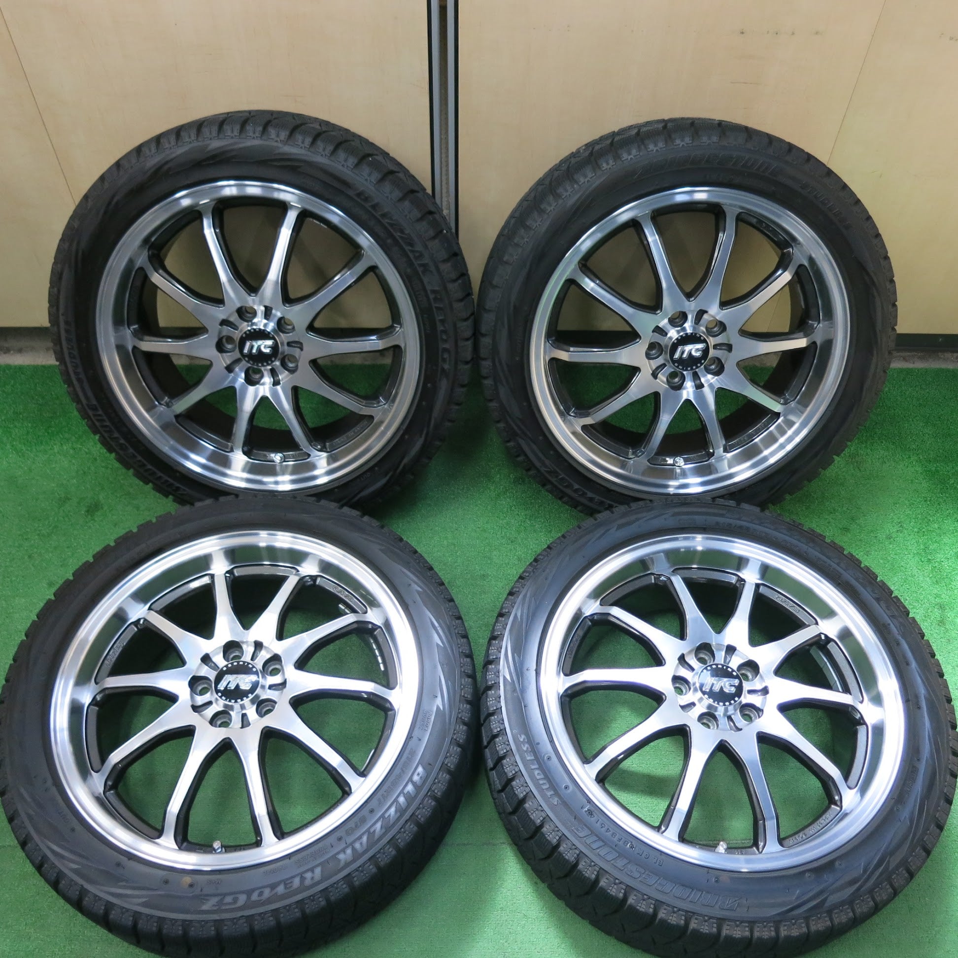 送料無料]バリ溝！キレイ！8.5分☆RAYS SEBRING ITC-ecort 215/45R17 