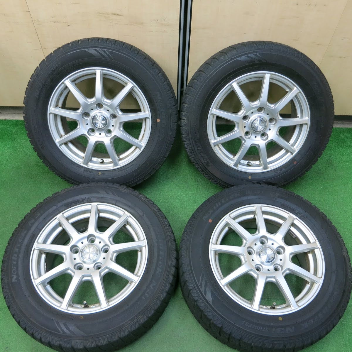 スタッドレスタイヤホイールセット　195/65R15 ノーストレックN3i 楽天市場】195/65R15 オートバックス ノーストレック N3i SIBILLA NEXT