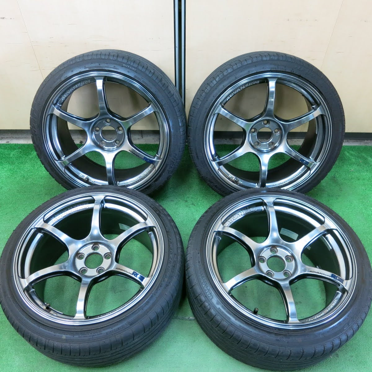 送料無料]キレイ！20年☆ADVAN Racing RGⅢ RG3 225/40R18 235/40R18