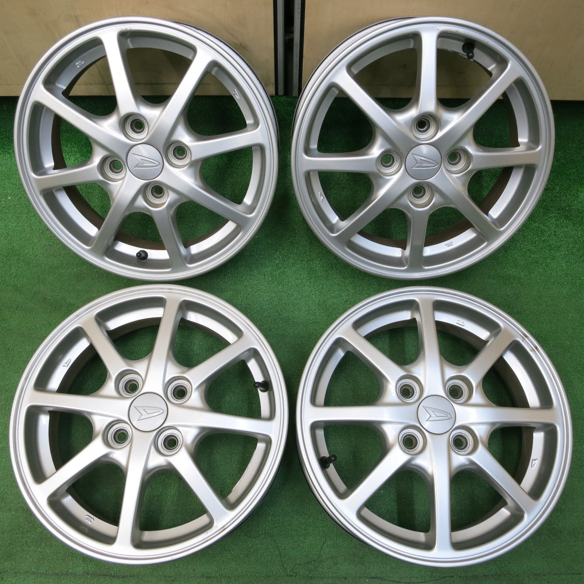 送料無料* キレイ☆ダイハツ タント エグゼ 純正 ホイール 14インチ 14